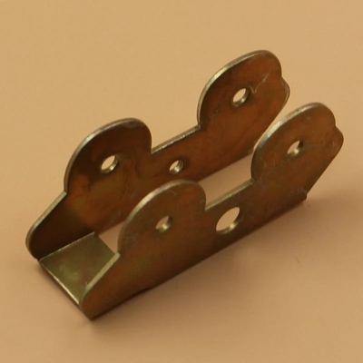 Direktversorgung mit Präzisionshardware aus Edelstahl mit individuellen Metallklemmen