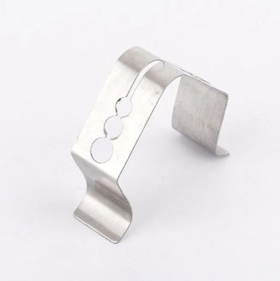 Customized Z L C-Form Edelstahl-Flügelklemmen für OEM CNC-Hardware-Komponenten