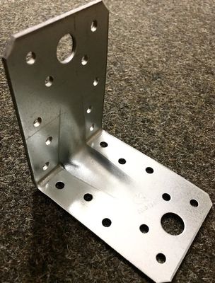 Hochleistungs-90-Grad-Winkelhalter Präzisionshardware mit Stempelverfahren