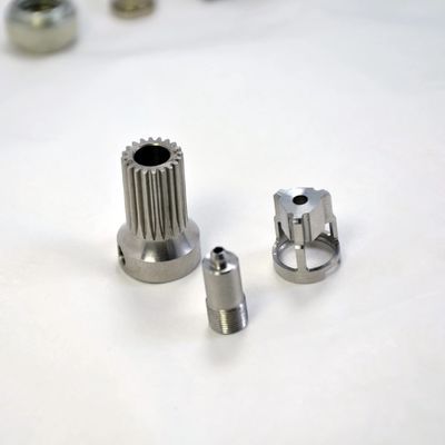 OEM-CNC-Maßgeschneiderte Hardwareteile und Dienstleistungen für die Verarbeitung von Stahl