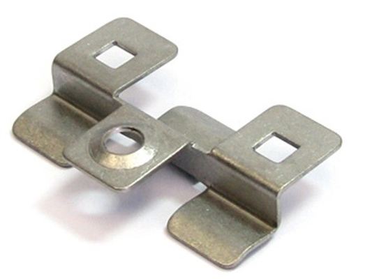 Präzisions-Hardwareprodukte in Fabriken Stempelprozess Edelstahl-Federclip